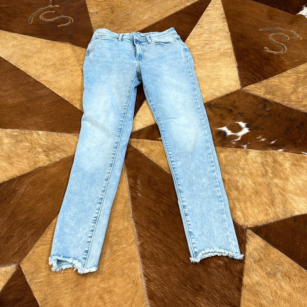 Old Navy like new worn four times capris.